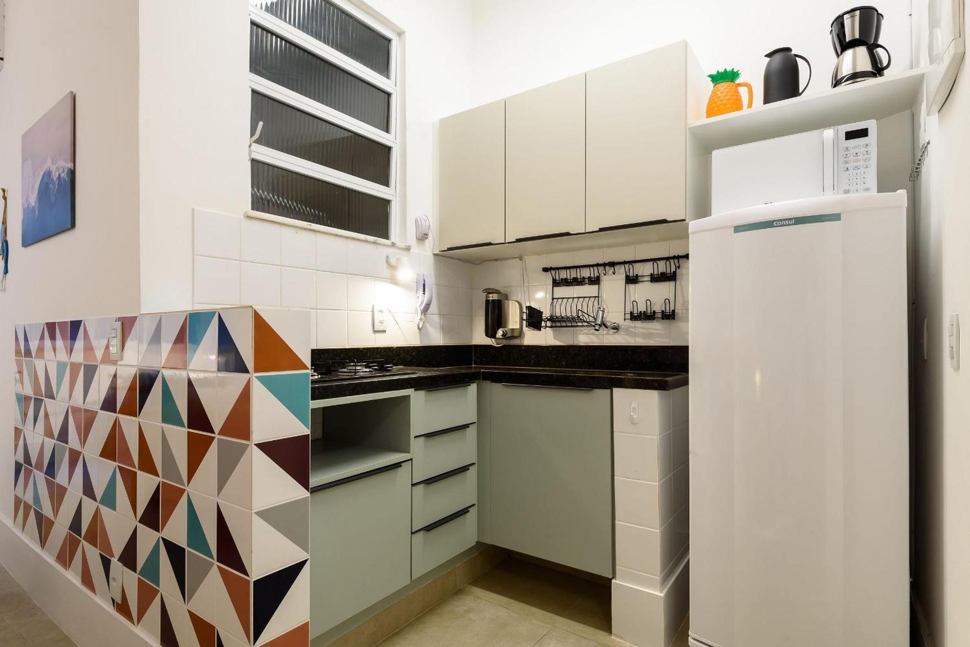 Apartamento Completo A 150m Da | Df 236/102 *