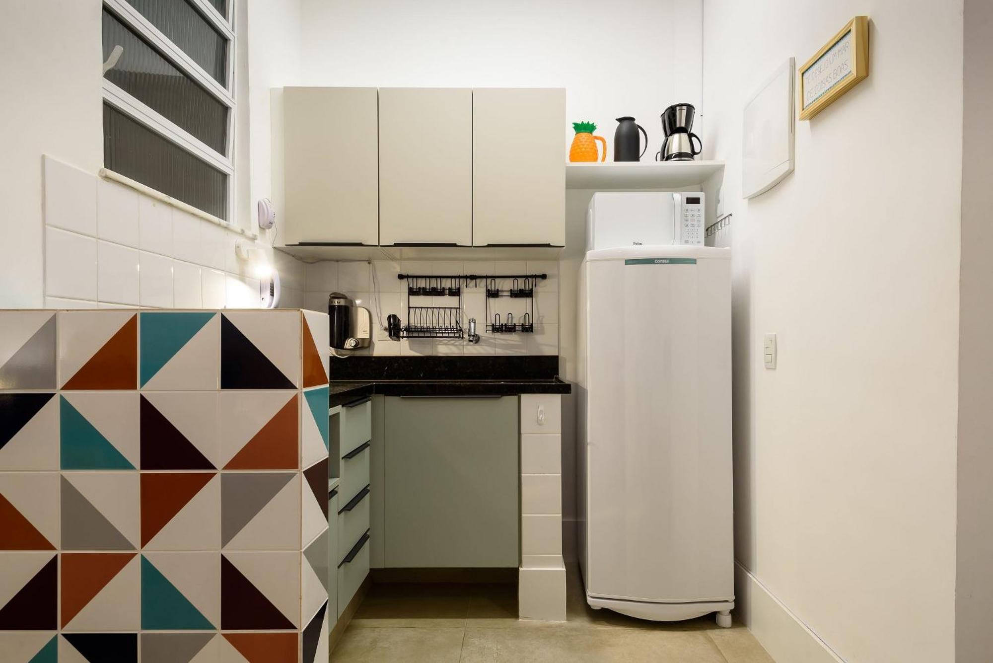 Apartamento Completo A 150m Da | Df 236/102 *